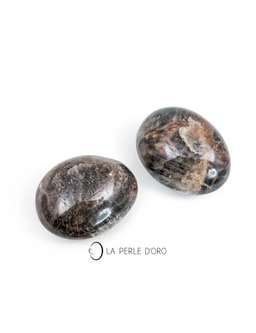 Natural Moonstone, Pebble of care 2.17 inches sold by the unit (Softness and Femininity)