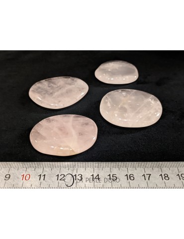 Rose Quartz, Care Pebble 1.57 to 1.77 inches sold by unit (Self-confidence) sold by unit
