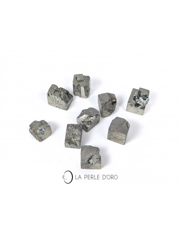 Pyrite, amas 1,5cm...