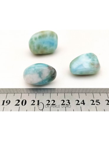 Larimar, Rolled stone 0.98 to 1,57 inches (Soothing and Relaxation), sold by the unit
