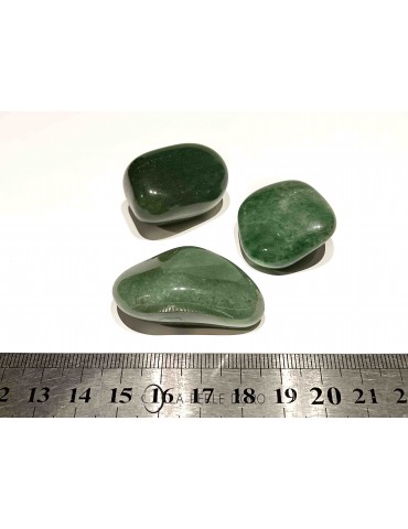 Green aventurine, Rolled stone 2.5 to 3.5cm sold individually (Balance and Calm)