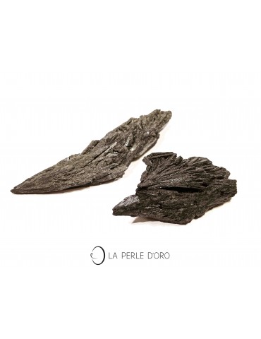 Disthène noir (Cyanite noire), Amas 6 à 7cm (Apaisement, Ancrage)