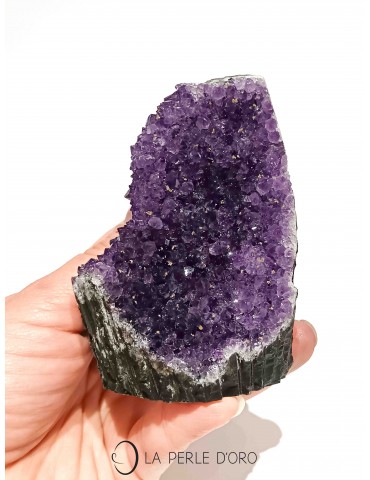 Amethyst Geode, 3.94 inches