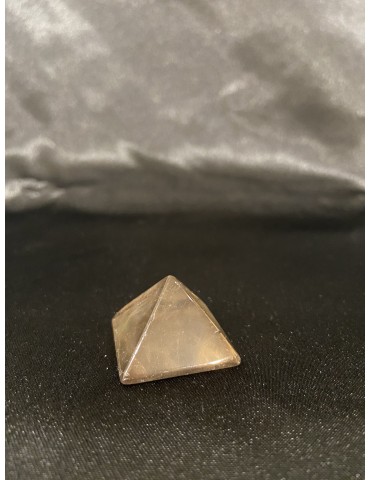 Quartz Fumé, pyramide...